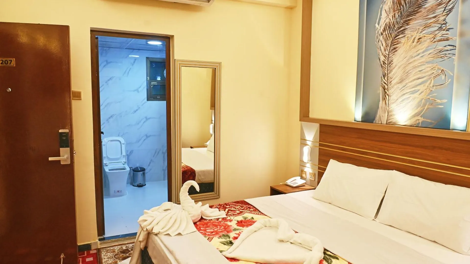 Tanha Palace Hotel Dubai